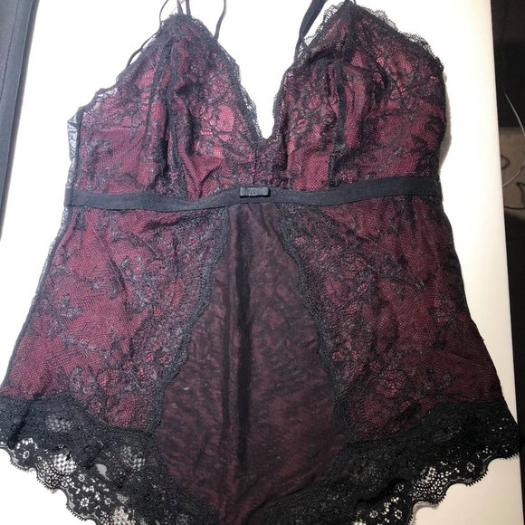 Black Lace Bodysuit - Picture 1 of 2